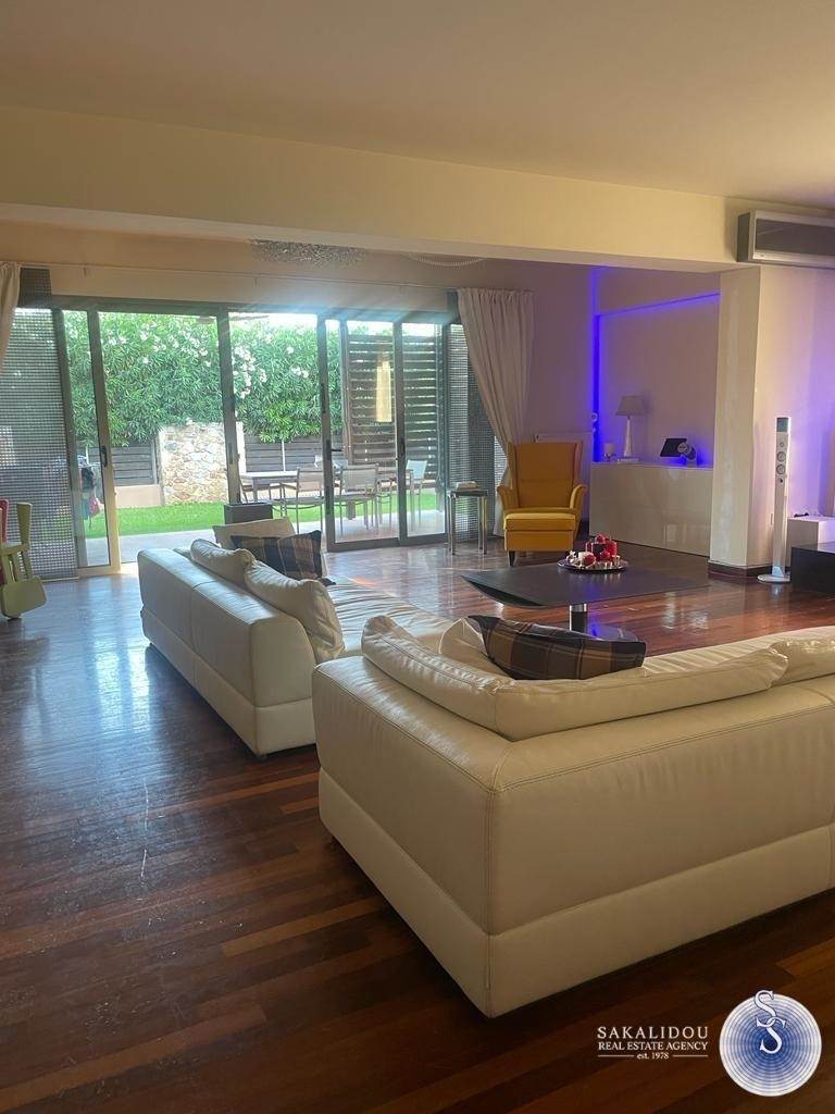 (For Sale) Residential Maisonette || Athens South/Glyfada - 302 Sq.m, 4 Bedrooms, 1.350.000€ 