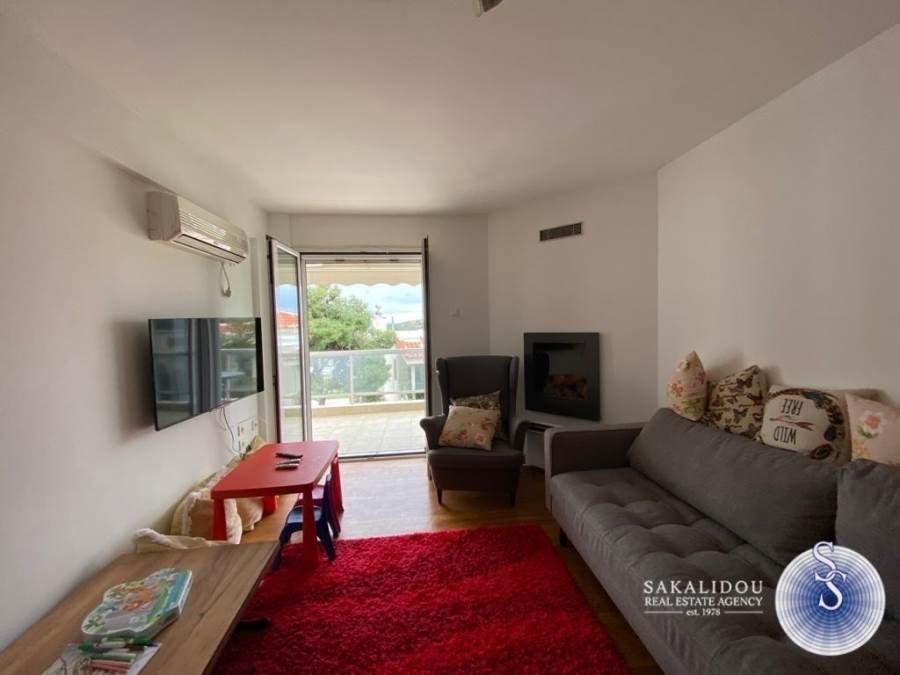 (For Sale) Residential Apartment || East Attica/Vouliagmeni - 52 Sq.m, 1 Bedrooms, 370.000€ 