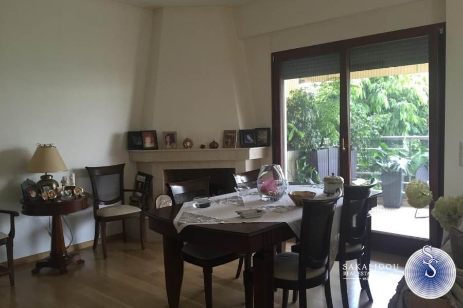 (For Sale) Residential Apartment || Athens South/Elliniko - 120 Sq.m, 2 Bedrooms, 650.000€ 