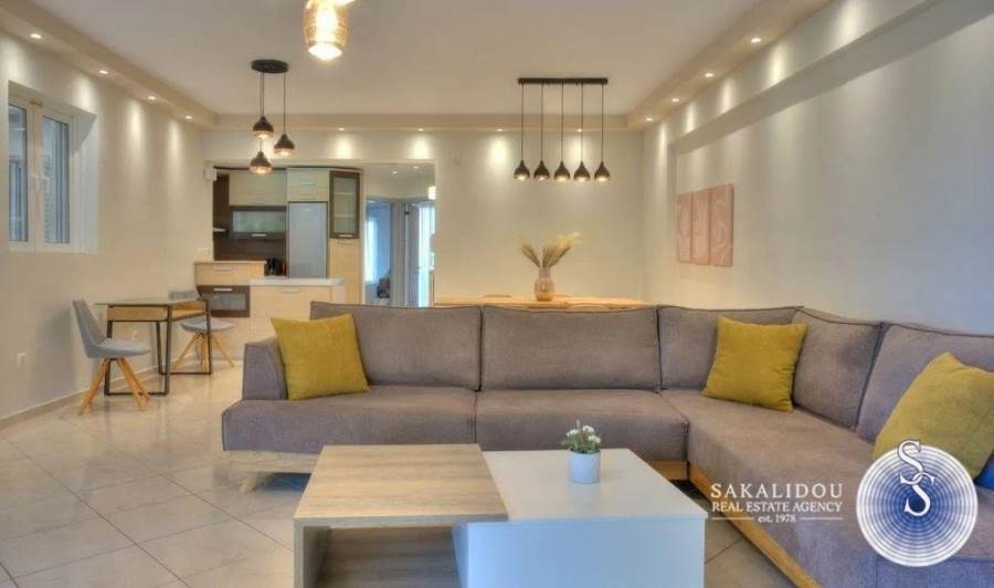 (For Sale) Residential Apartment || Athens South/Elliniko - 97 Sq.m, 2 Bedrooms, 580.000€ 