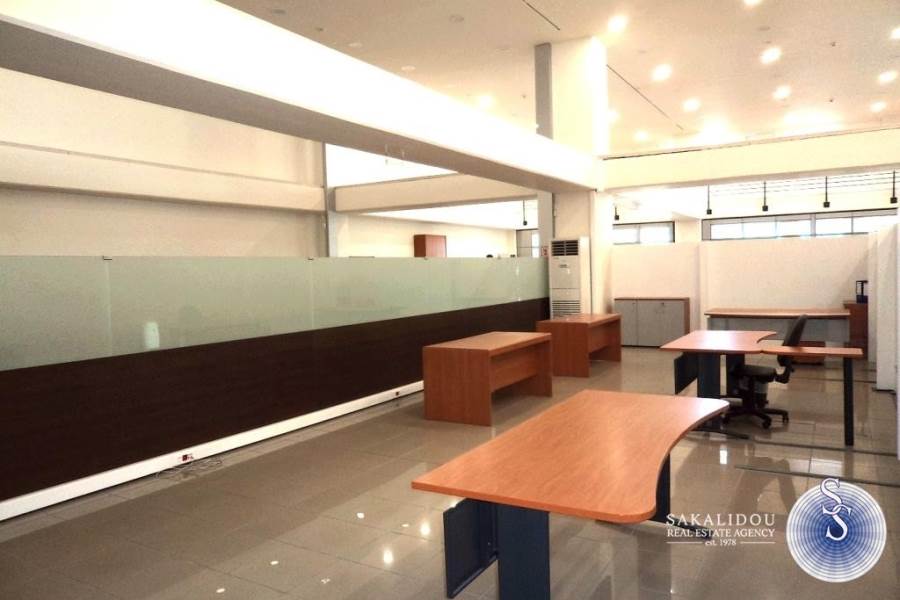 (For Sale) Commercial Office || Athens South/Glyfada - 2.000 Sq.m, 10.000.000€ 
