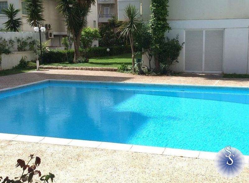 (For Sale) Residential Floor Apartment || Athens South/Glyfada - 250 Sq.m, 2 Bedrooms, 1.500.000€ 