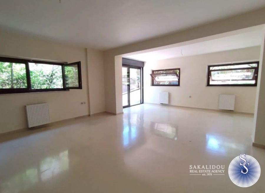 (For Sale) Residential Apartment || Athens South/Glyfada - 105 Sq.m, 2 Bedrooms, 400.000€ 