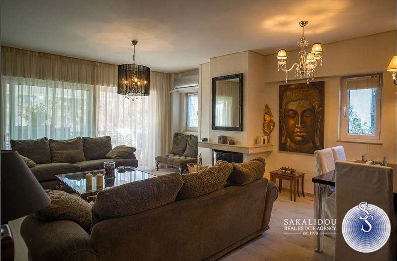 (For Sale) Residential Apartment || Athens South/Glyfada - 77 Sq.m, 2 Bedrooms, 550.000€ 