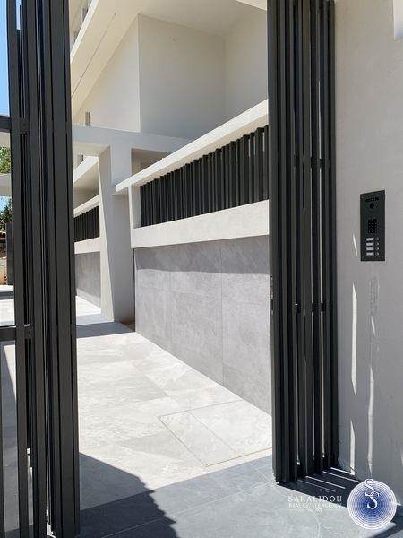 (For Sale) Residential Floor Apartment || East Attica/Voula - 81 Sq.m, 2 Bedrooms, 700.000€ 