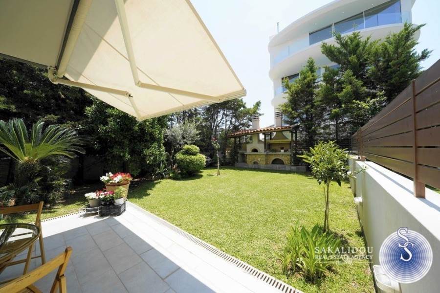 (For Sale) Residential Maisonette || Athens South/Glyfada - 145 Sq.m, 2 Bedrooms, 740.000€ 