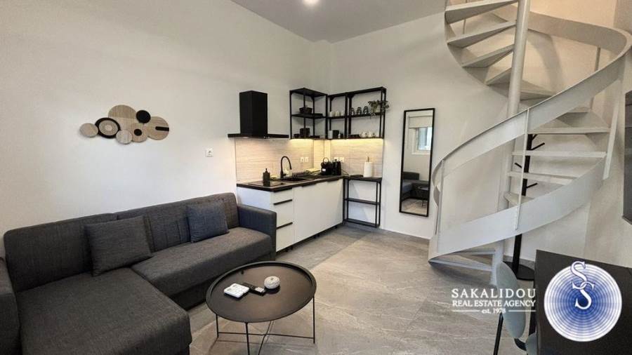 (For Sale) Residential Maisonette || East Attica/Vari-Varkiza - 31 Sq.m, 1 Bedrooms, 155.000€ 