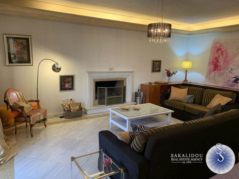 (For Rent) Residential Floor Apartment || Athens South/Glyfada - 120 Sq.m, 2 Bedrooms, 4.500€ 