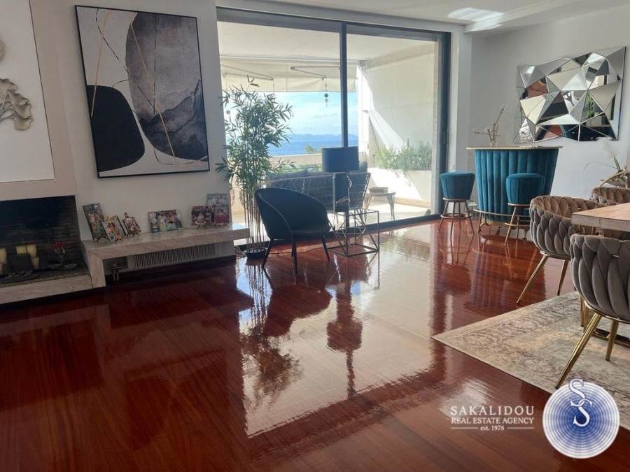 ΕΞΑΙΡΕΤΙΚΟ ΟΡΟΦΟΔΙΑΜΕΡΙΣΜΑ 3ΟΥ ΜΕ ΘΕΑ ΘΑΛΑΣΣΑ 