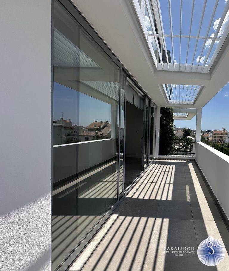 (For Rent) Residential Maisonette || East Attica/Voula - 120 Sq.m, 2 Bedrooms, 5.000€ 