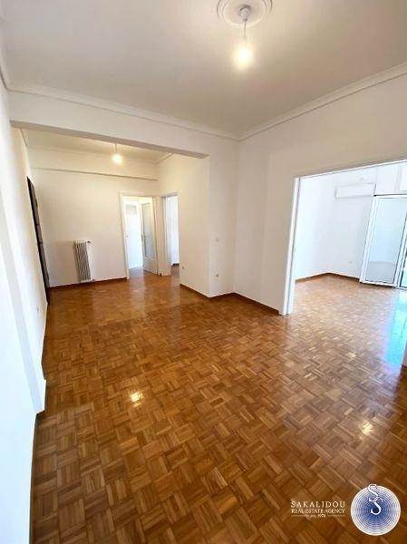 GLYFADA, CENTER, RENOVATED OFFICE  