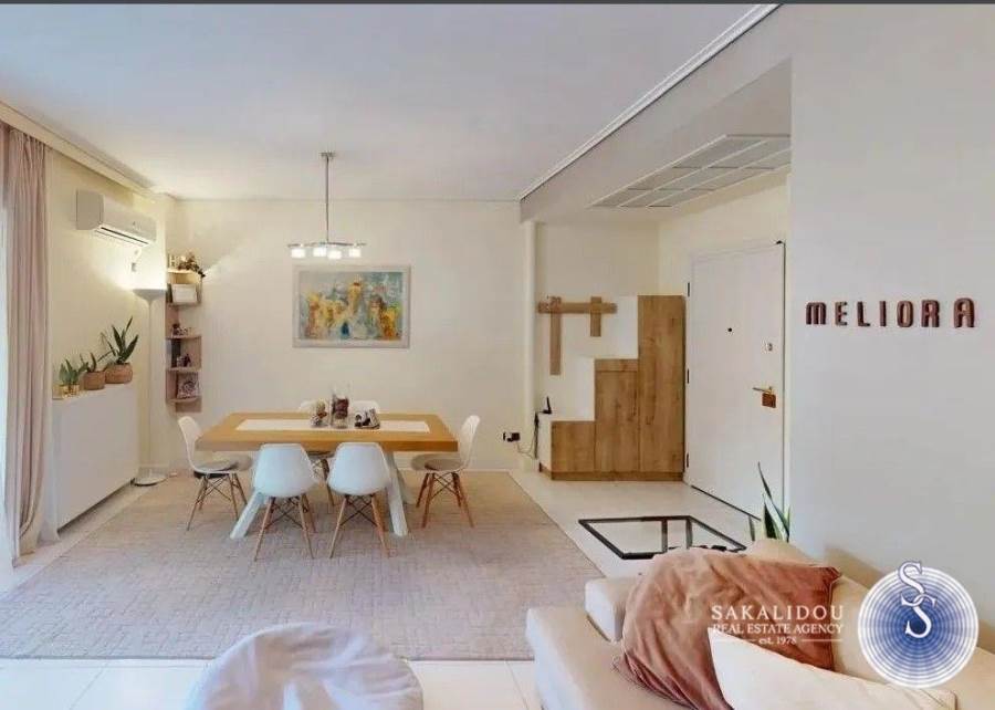 Glyfada, near Golf area, great 3rd floor apartment 