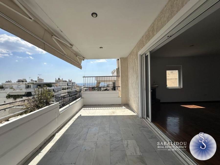 (For Rent) Residential Floor Apartment || Athens South/Glyfada - 145 Sq.m, 3 Bedrooms, 1.800€ 