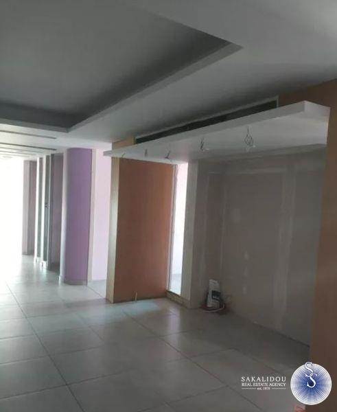 (Προς Ενοικίαση) Επαγγελματικός Χώρος Κατάστημα || Αθήνα Νότια/Ελληνικό - 550 τ.μ, 15.000€ 