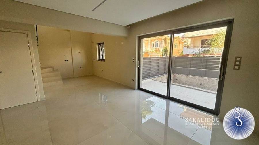 (For Sale) Residential Maisonette || Athens South/Glyfada - 117 Sq.m, 3 Bedrooms, 702.000€ 