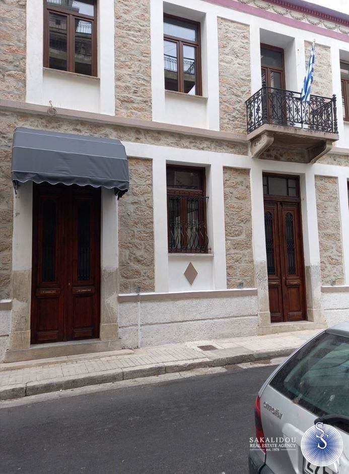 (Προς Πώληση) Επαγγελματικός Χώρος Κτίριο || Αθήνα Κέντρο/Αθήνα - 340 τ.μ, 830.000€ 