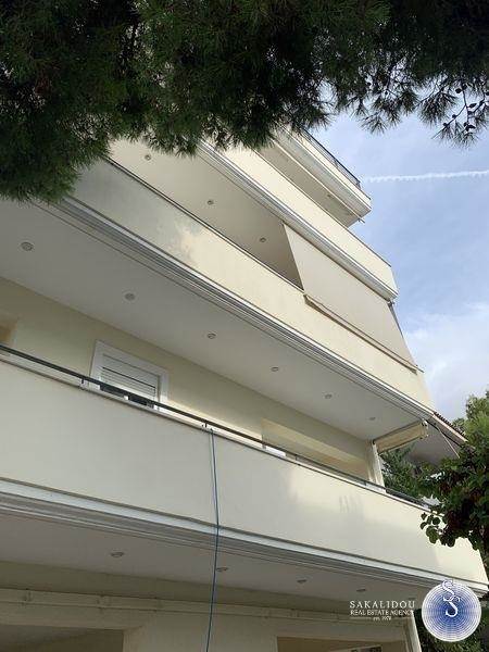 Glyfada near Golf, newly built 3rd floor apartment with a fantastic view 