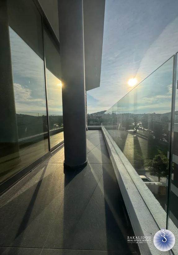 (For Rent) Residential Maisonette || East Attica/Voula - 106 Sq.m, 2 Bedrooms, 3.000€ 