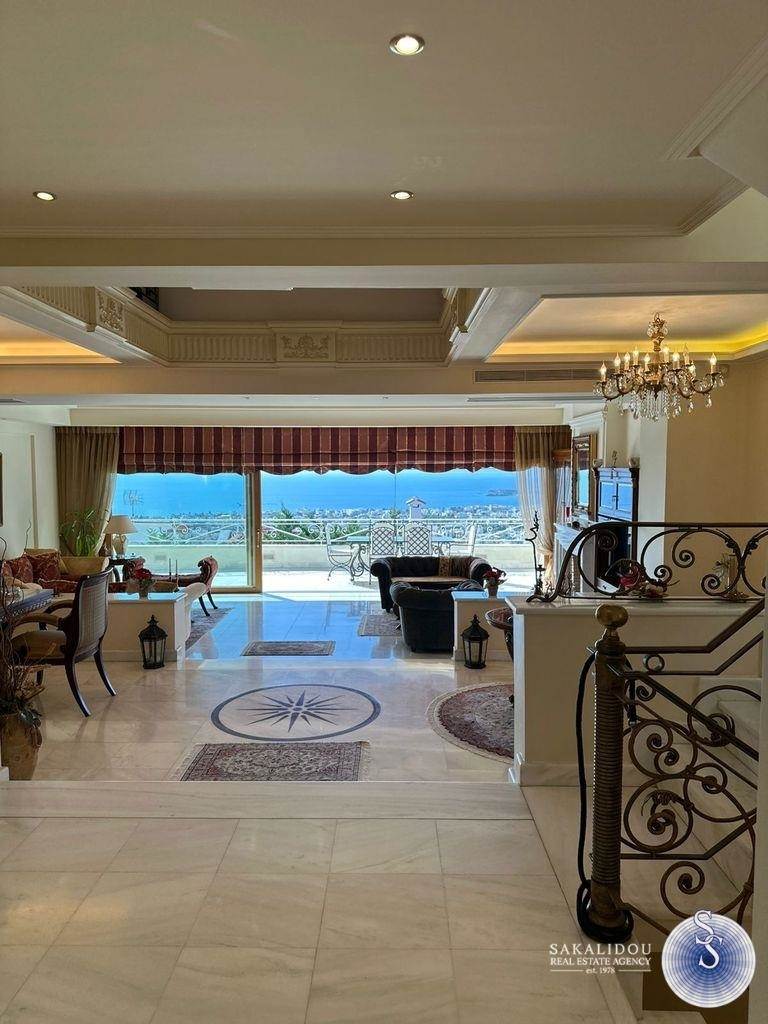 (For Rent) Residential Detached house || East Attica/Voula - 435 Sq.m, 4 Bedrooms, 10.000€ 