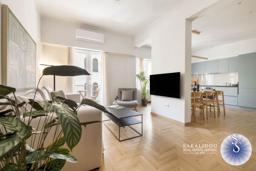 (For Sale) Residential Apartment || Athens Center/Athens - 98 Sq.m, 3 Bedrooms, 377.000€ 