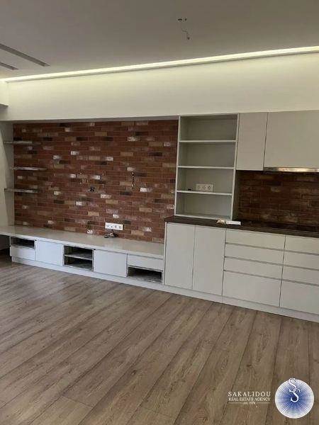 (For Rent) Commercial Office || Athens South/Glyfada - 55 Sq.m, 1.100€ 