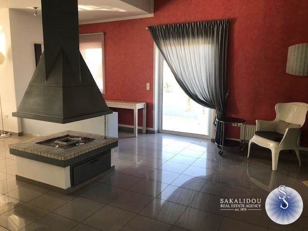 (Προς Ενοικίαση) Κατοικία Οροφοδιαμέρισμα || Αθήνα Νότια/Γλυφάδα - 190 τ.μ, 4 Υ/Δ, 3.500€ 