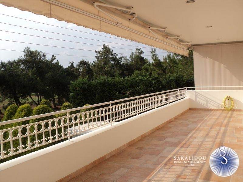 (For Rent) Residential Floor Apartment || Athens South/Glyfada - 200 Sq.m, 4 Bedrooms, 2.700€ 